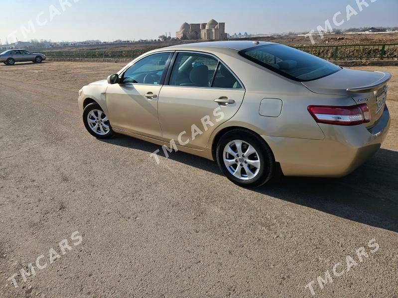 Toyota Camry 2010 - 180 000 TMT - Кёнеургенч - img 4