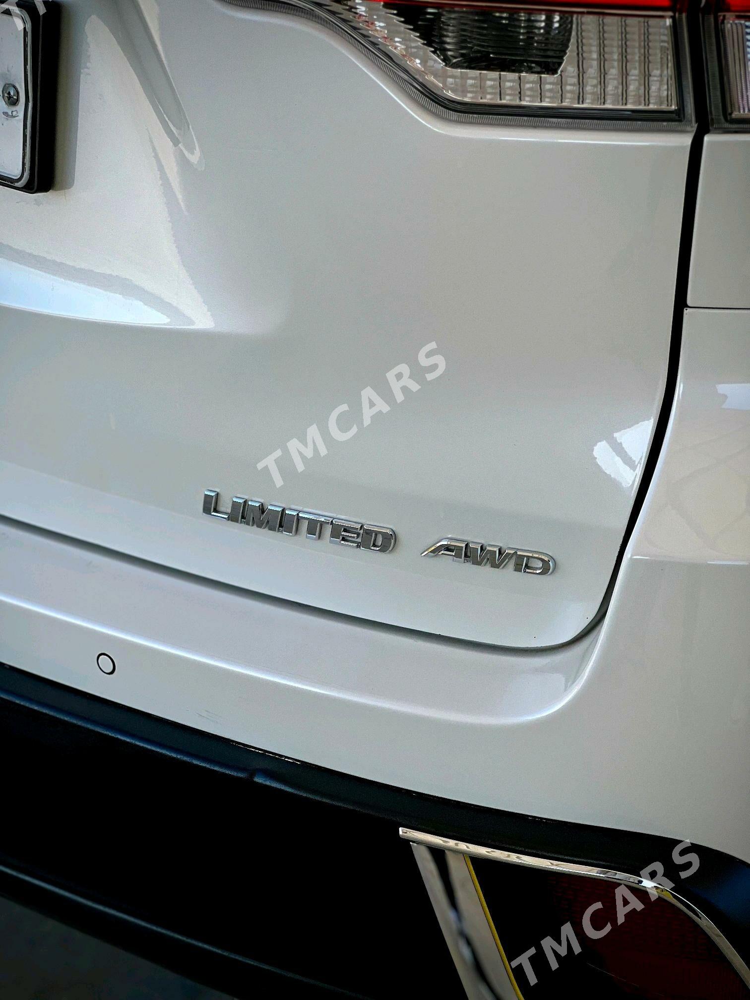 Toyota Highlander 2019 - 450 000 TMT - Aşgabat - img 2