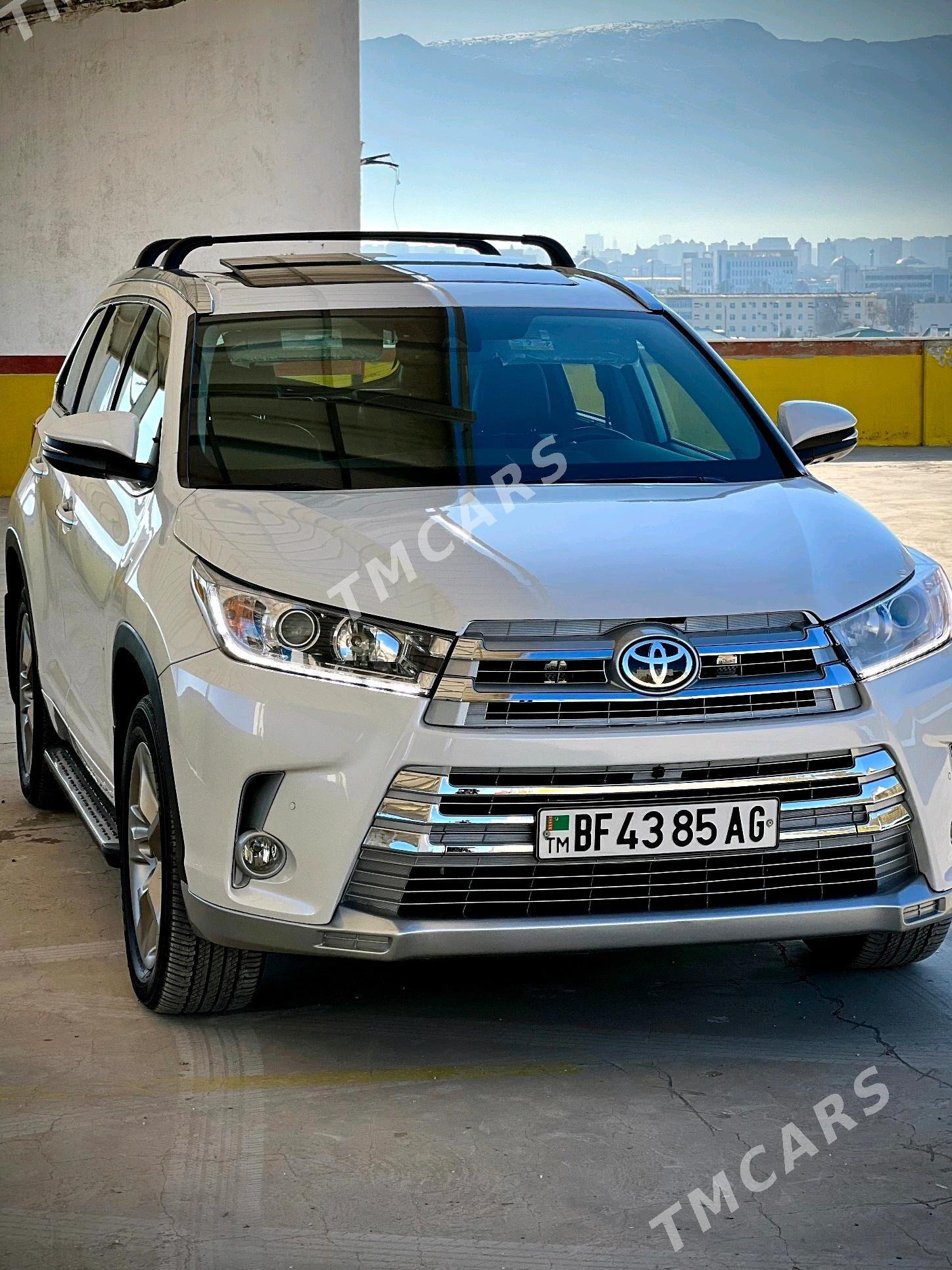 Toyota Highlander 2019 - 450 000 TMT - Aşgabat - img 5