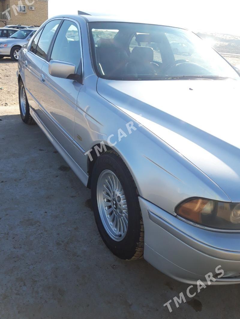 BMW 525 2002 - 110 000 TMT - Ёлётен - img 4