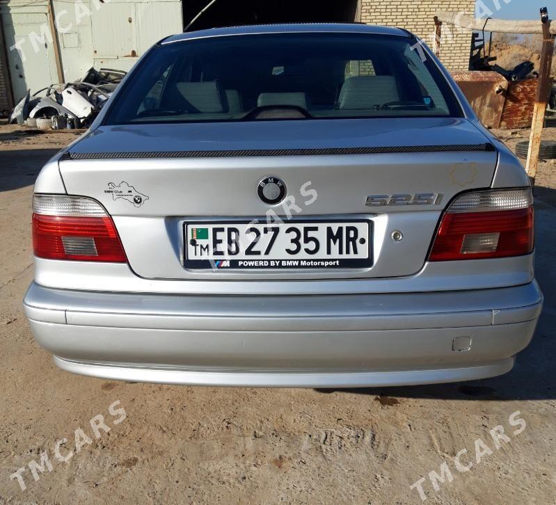 BMW 525 2002 - 110 000 TMT - Ёлётен - img 3