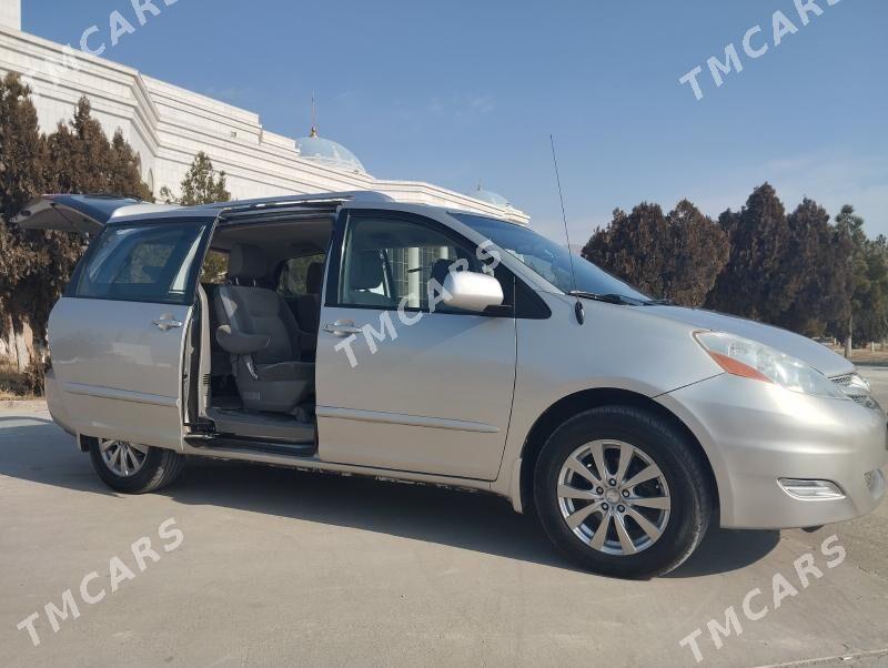 Toyota Sienna 2009 - 210 000 TMT - Balkanabat - img 2