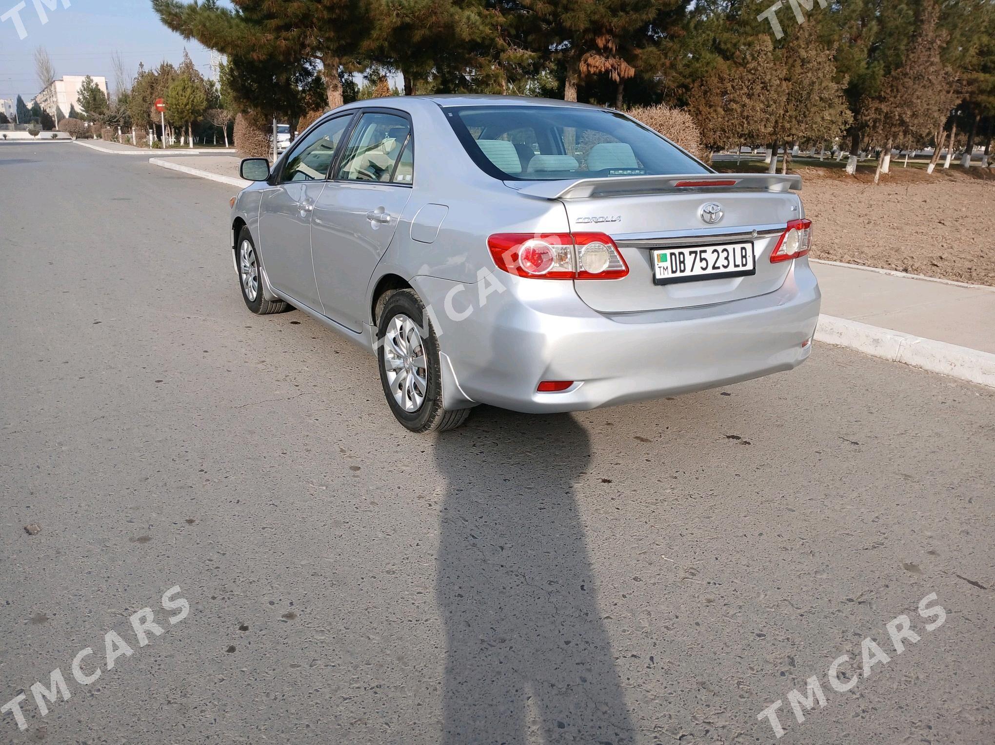 Toyota Corolla 2013 - 148 000 TMT - Туркменабат - img 5