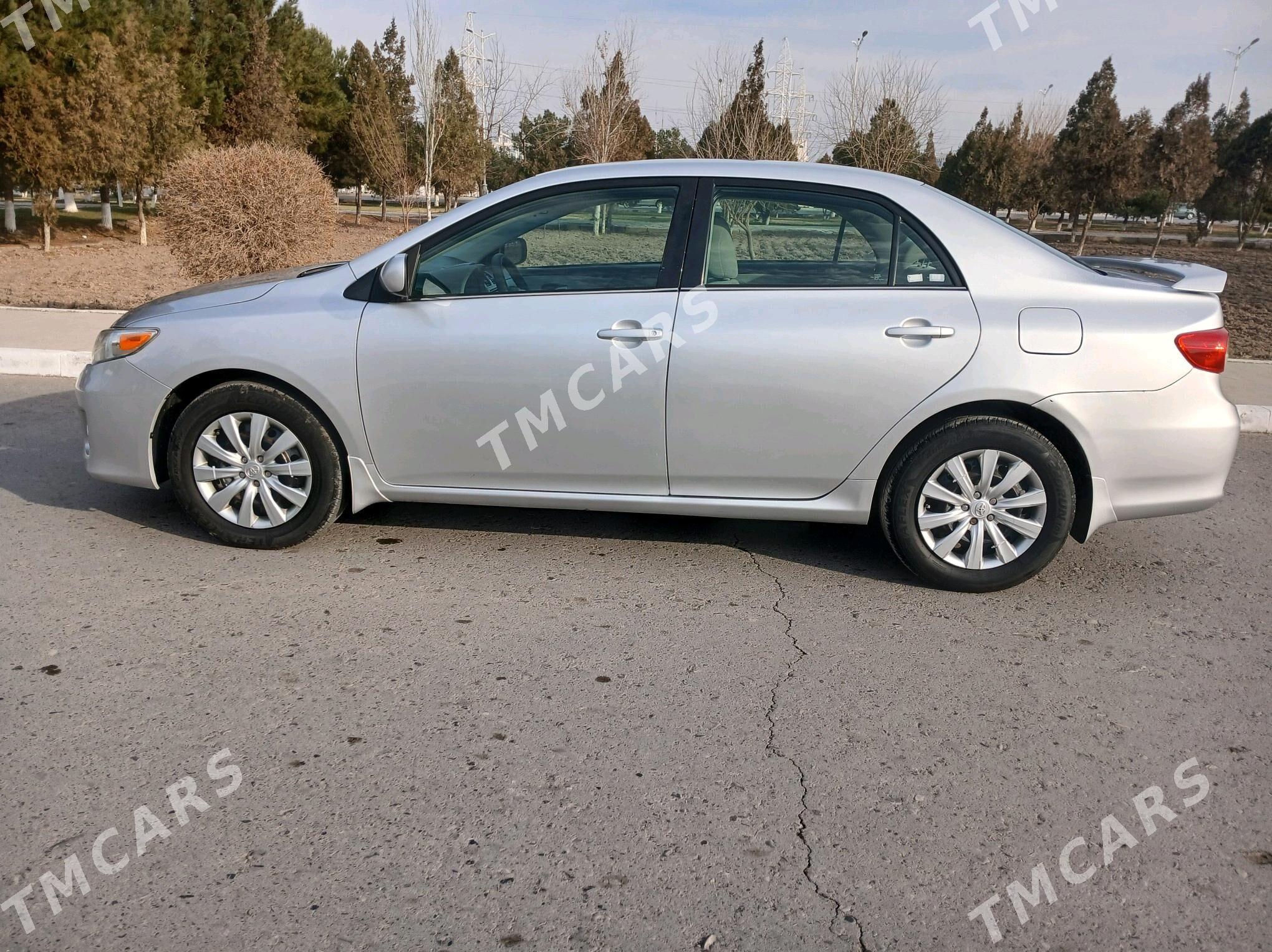 Toyota Corolla 2013 - 148 000 TMT - Туркменабат - img 8