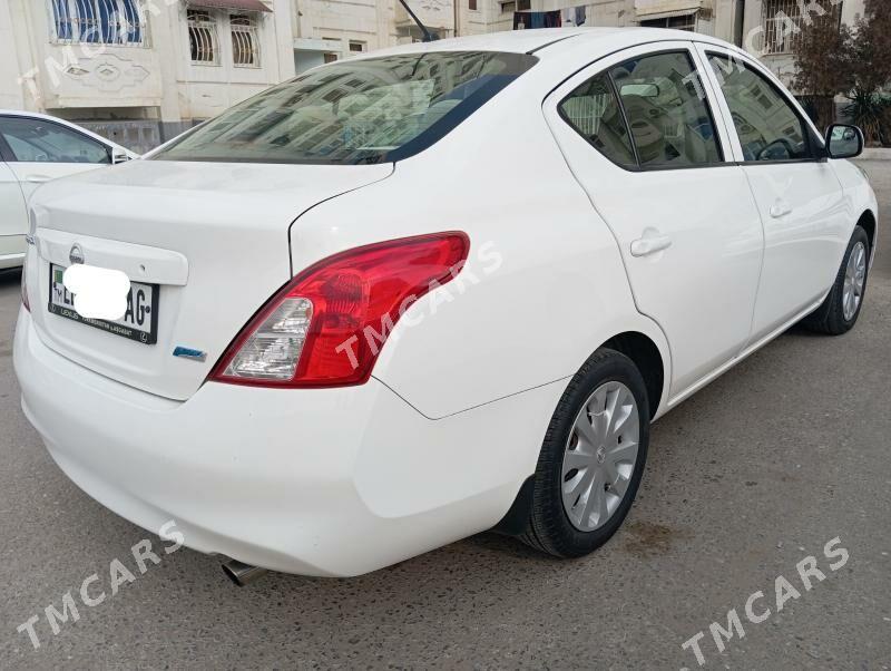 Nissan Versa 2013 - 110 000 TMT - Aşgabat - img 4