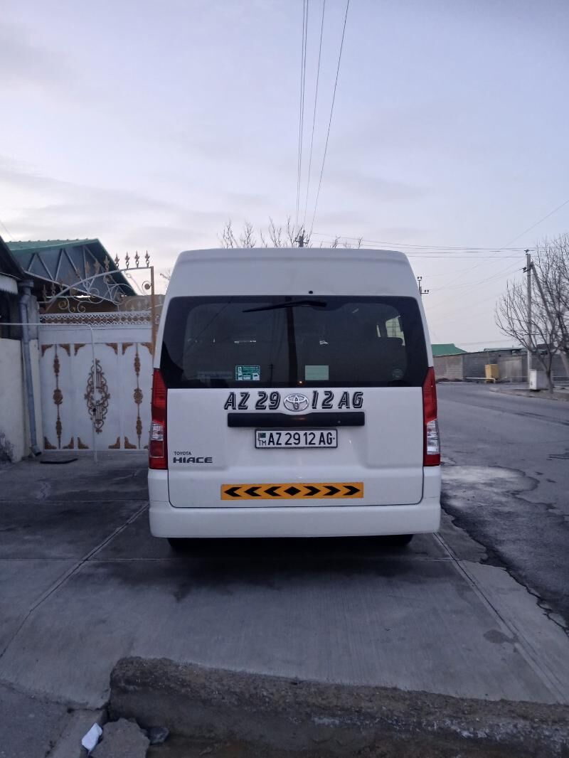 Toyota Hiace 2022 - 590 000 TMT - Ашхабад - img 2