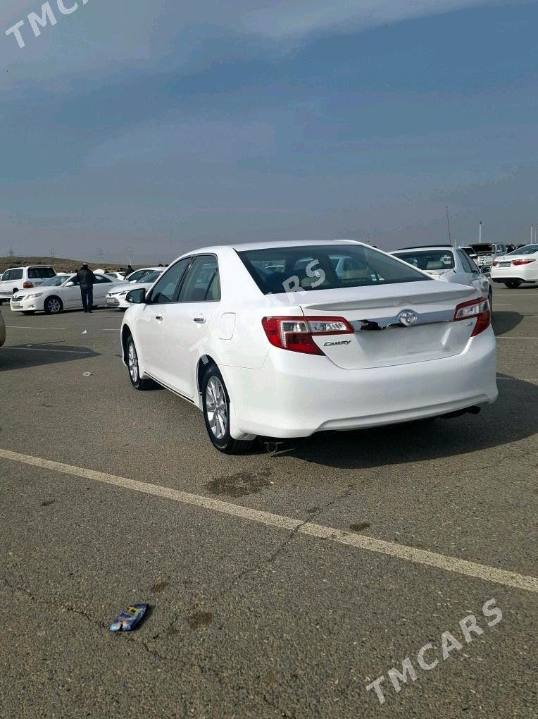 Toyota Camry 2014 - 200 000 TMT - Aşgabat - img 3