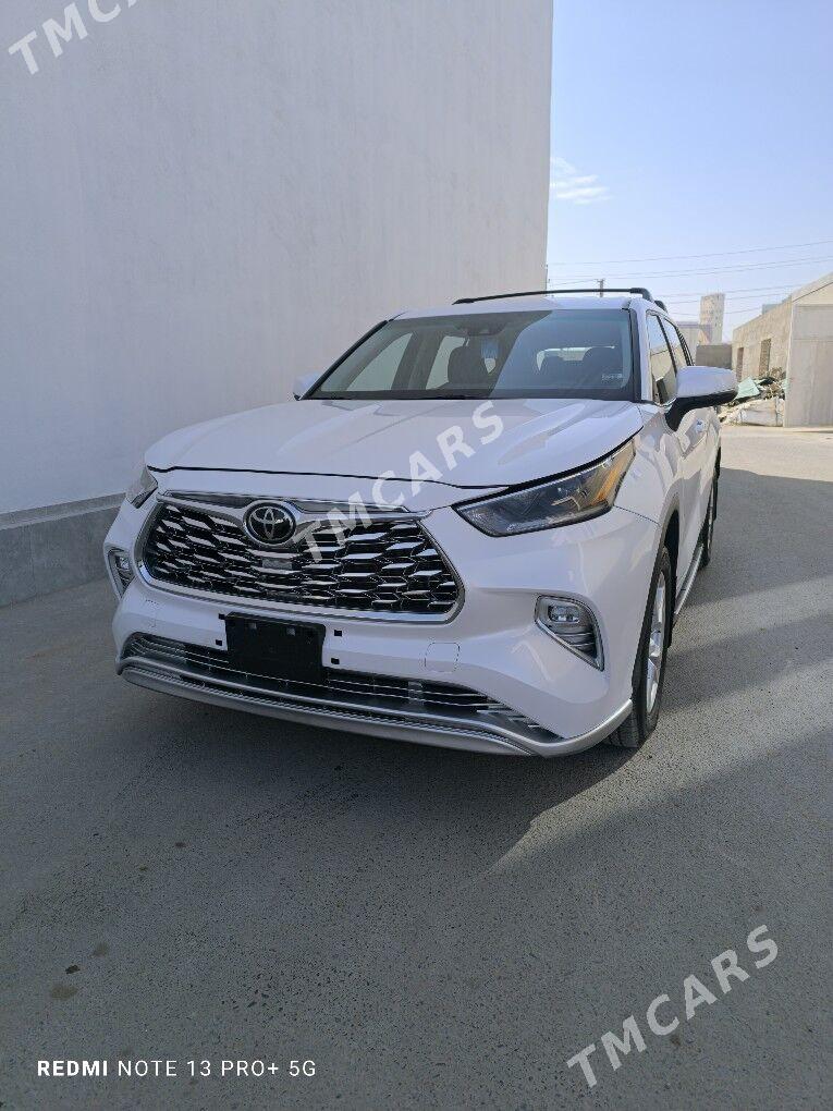 Toyota Highlander 2021 - 460 000 TMT - Мары - img 2