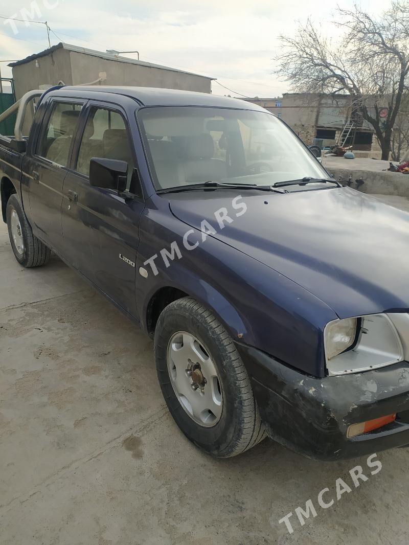 Mitsubishi L200 2003 - 50 000 TMT - Magdanly - img 2