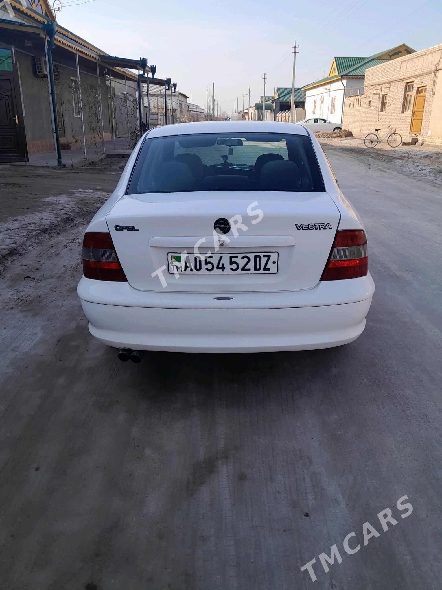 Opel Vectra 1996 - 38 000 TMT - Шабатский этрап - img 3