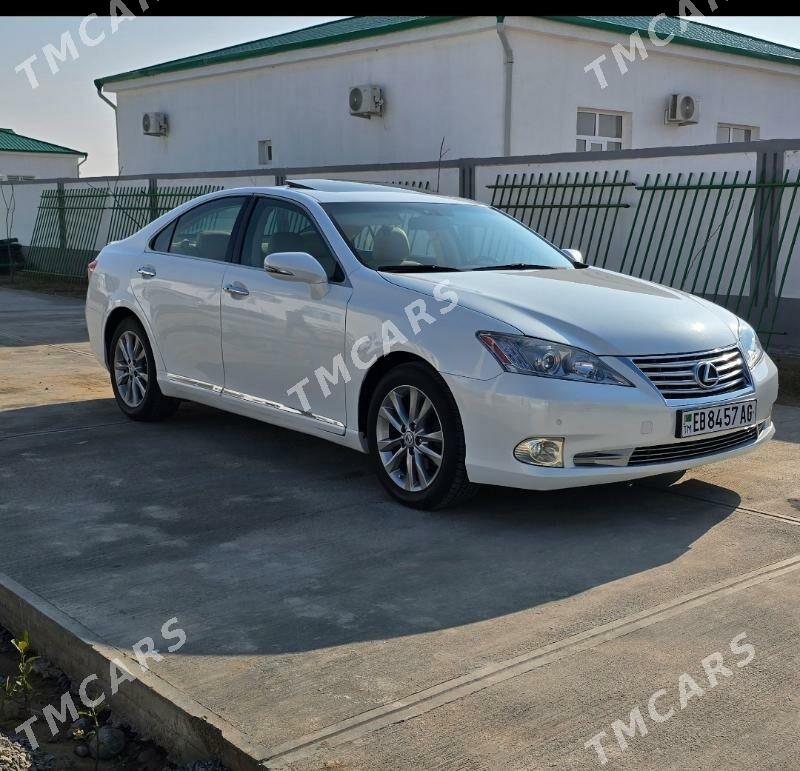 Lexus ES 350 2011 - 240 000 TMT - Тязе заман - img 2