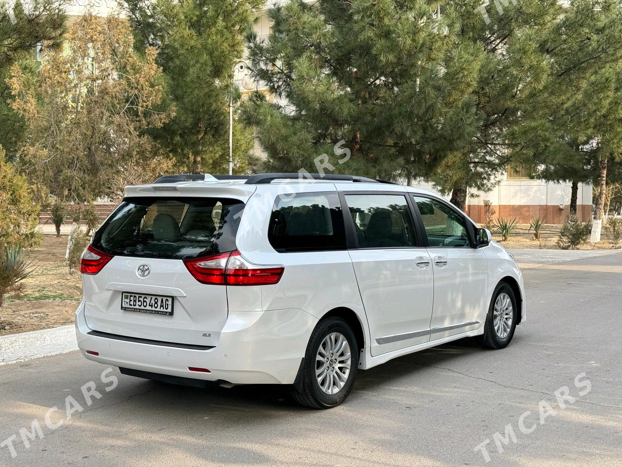 Toyota Sienna 2019 - 445 000 TMT - Aşgabat - img 5