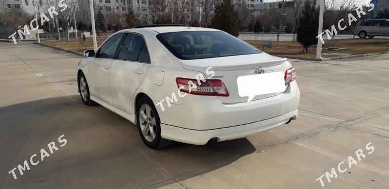 Toyota Camry 2011 - 186 000 TMT - Дашогуз - img 3