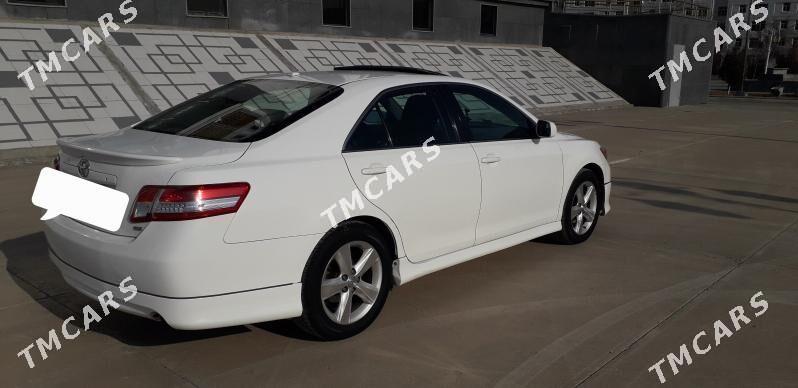 Toyota Camry 2011 - 186 000 TMT - Дашогуз - img 5