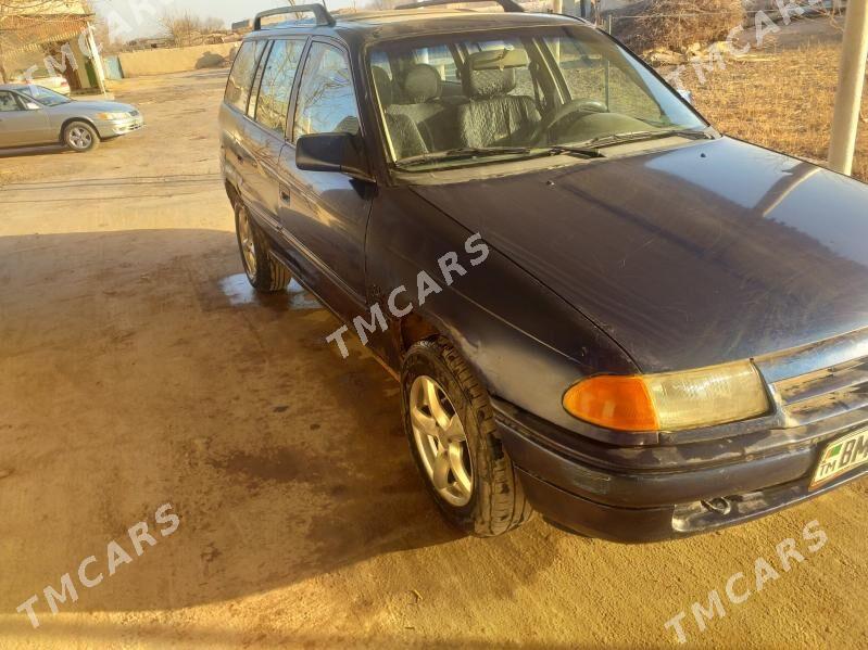 Opel Astra 1992 - 32 000 TMT - Türkmenbaşy etr. - img 4