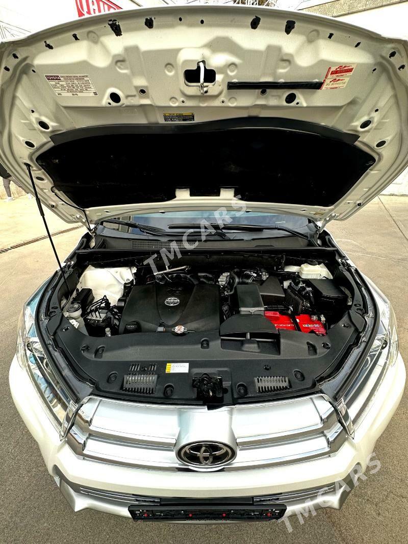 Toyota Highlander 2019 - 520 000 TMT - Aşgabat - img 8