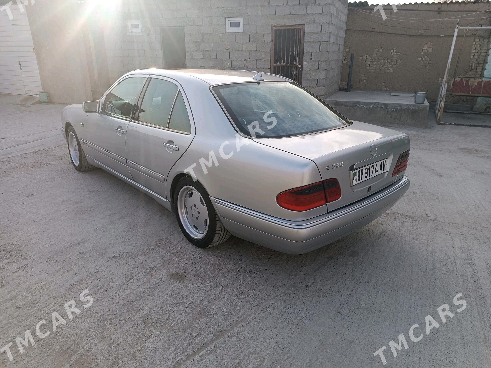 Mercedes-Benz E320 1996 - 53 000 TMT - Aşgabat - img 6