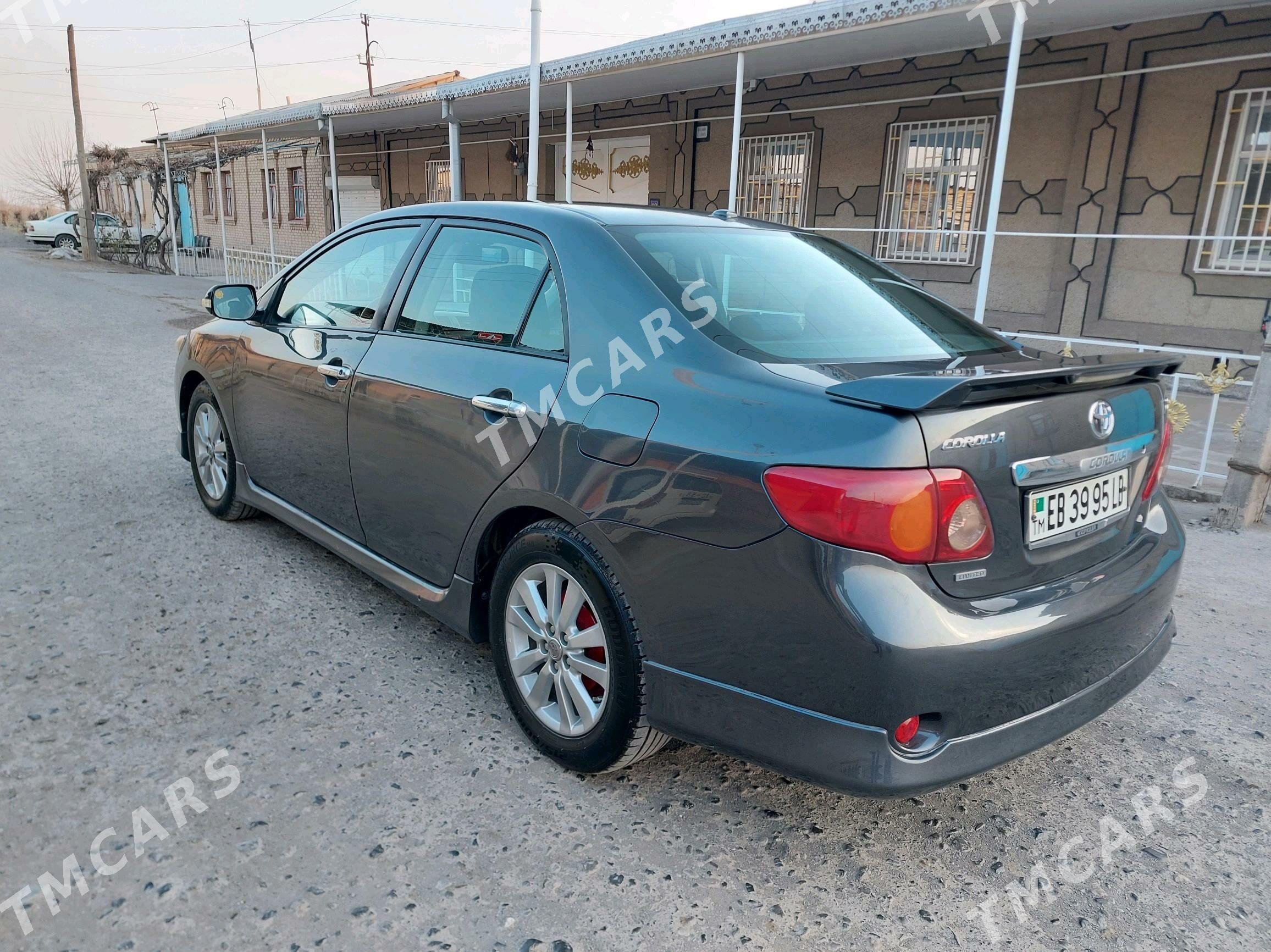 Toyota Corolla 2010 - 130 000 TMT - Türkmenabat - img 2