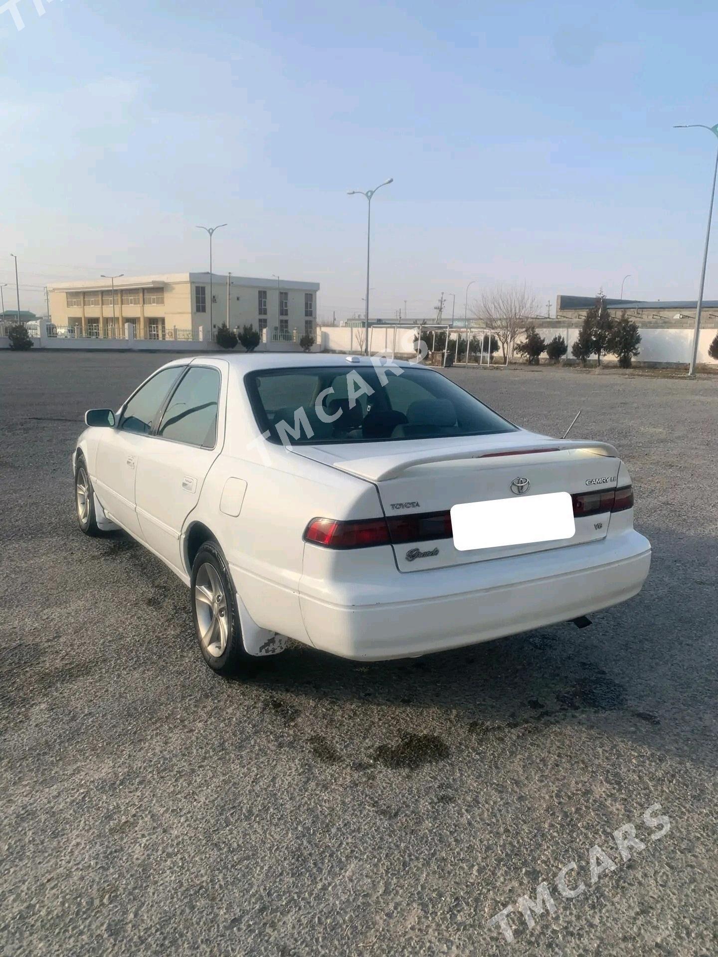 Toyota Camry 1999 - 90 000 TMT - Gyzylarbat - img 2