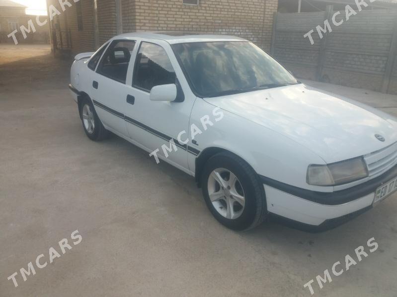 Opel Vectra 1992 - 27 000 TMT - Мары - img 3