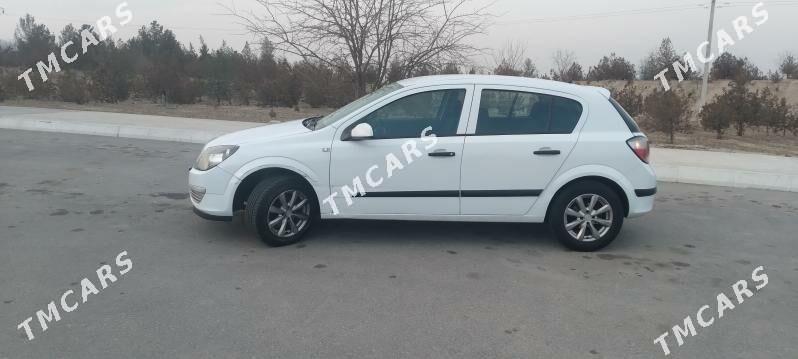 Opel Astra 2005 - 90 000 TMT - Кëши - img 2