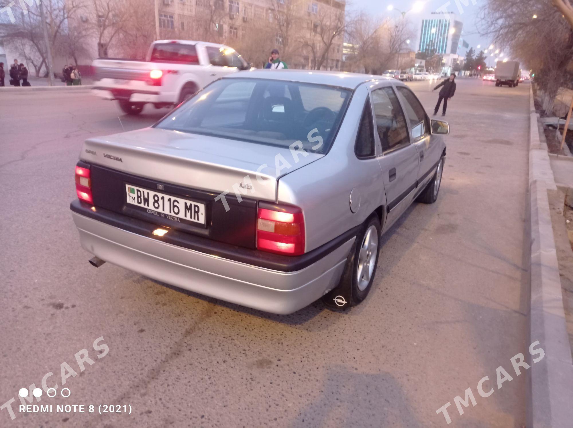 Opel Vectra 1992 - 30 000 TMT - Mary - img 6