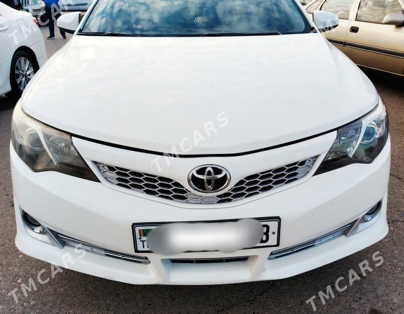 Toyota Camry 2013 - 200 000 TMT - Туркменабат - img 3