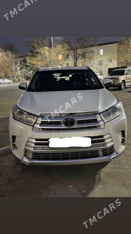 Toyota Highlander 2019 - 380 000 TMT - Ашхабад - img 3