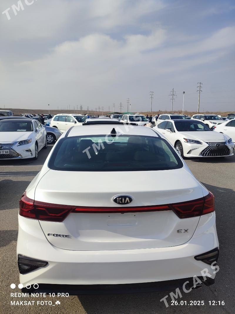 Kia Forte 2020 - 220 000 TMT - Aşgabat - img 3