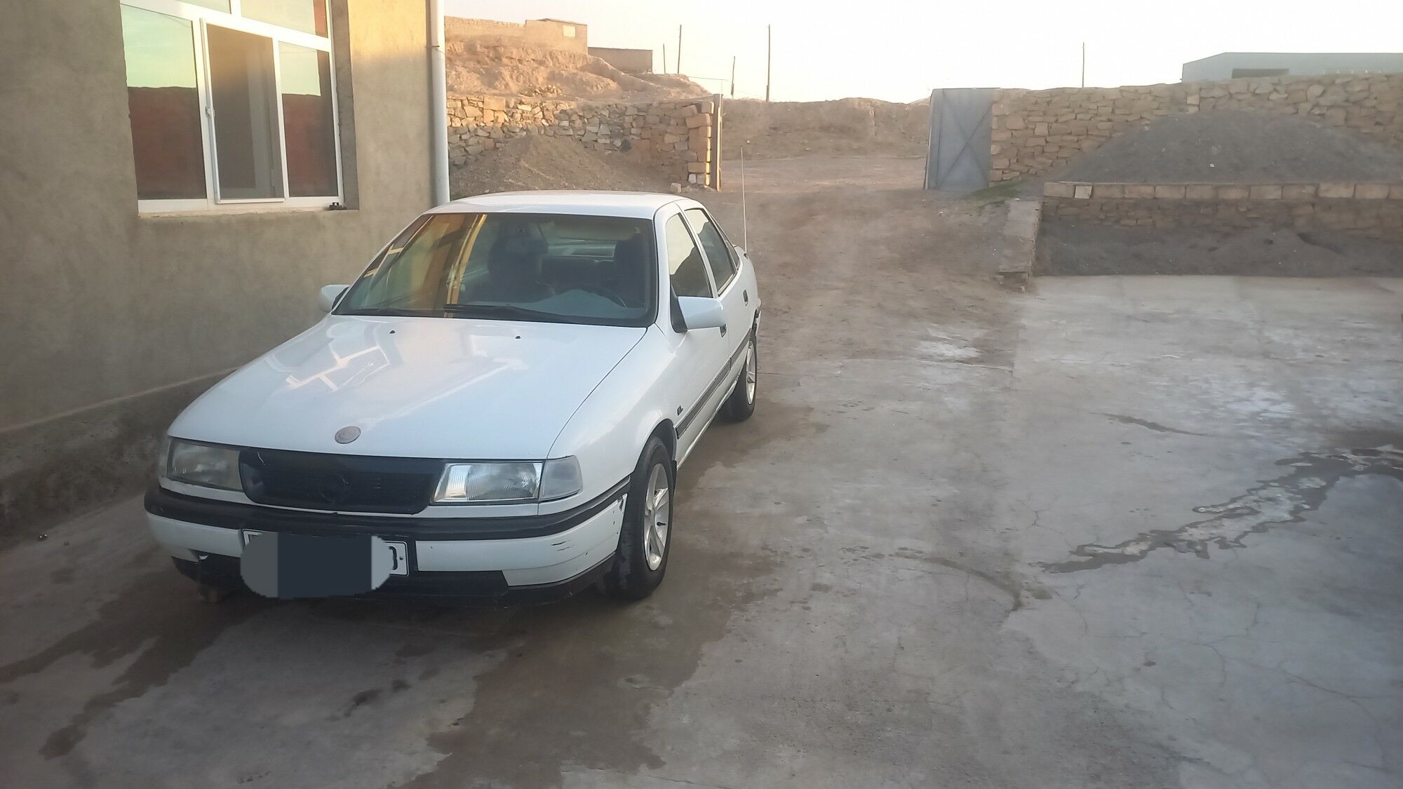 Opel Vectra 1991 - 30 000 TMT - Магданлы - img 3