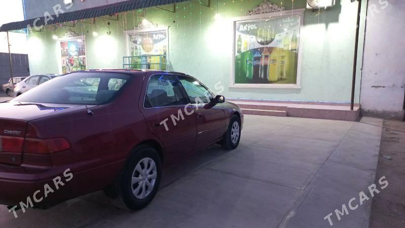 Toyota Camry 2000 - 125 000 TMT - Губадаг - img 3