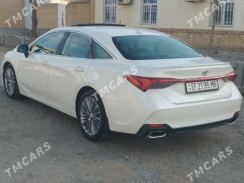 Toyota Avalon 2019 - 430 000 TMT - Векильбазар - img 4