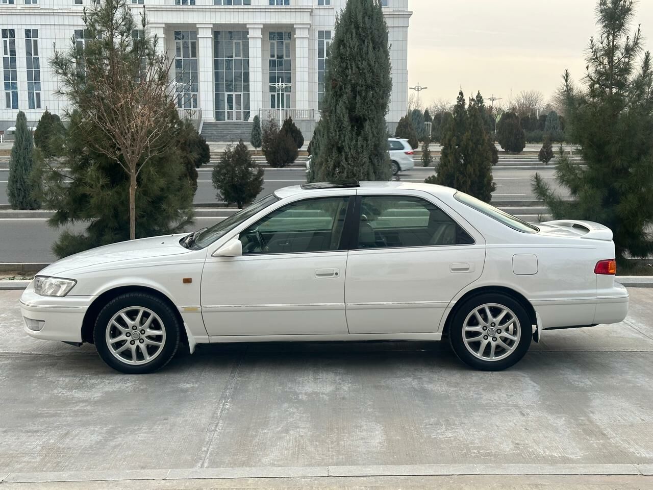 Toyota Camry 1998 - 145 000 TMT - Aşgabat - img 3