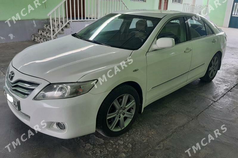 Toyota Camry 2010 - 138 000 TMT - Herrikgala - img 2