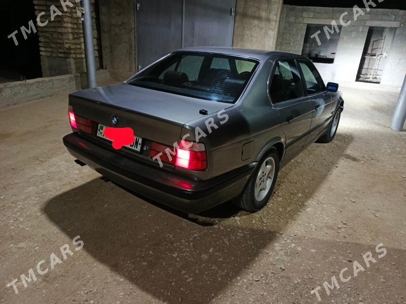 BMW 525 1989 - 65 000 TMT - Гумдаг - img 3