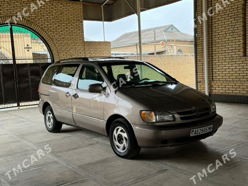 Toyota Sienna 1999 - 138 000 TMT - Сакарчага - img 7