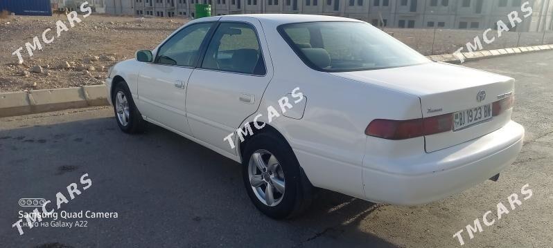 Toyota Camry 1998 - 100 000 TMT - Балканабат - img 2