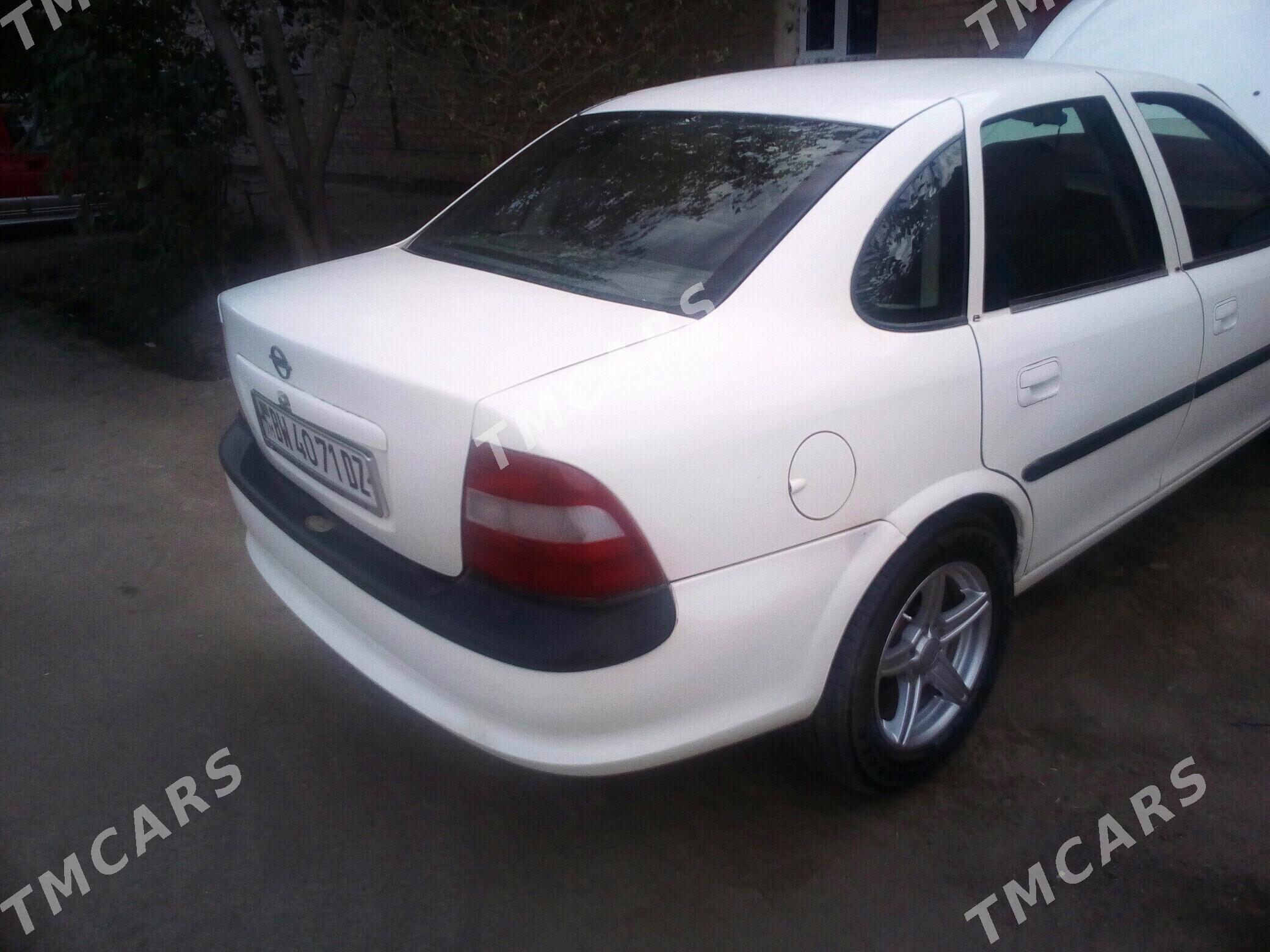 Opel Vectra 1996 - 40 000 TMT - Дашогуз - img 2