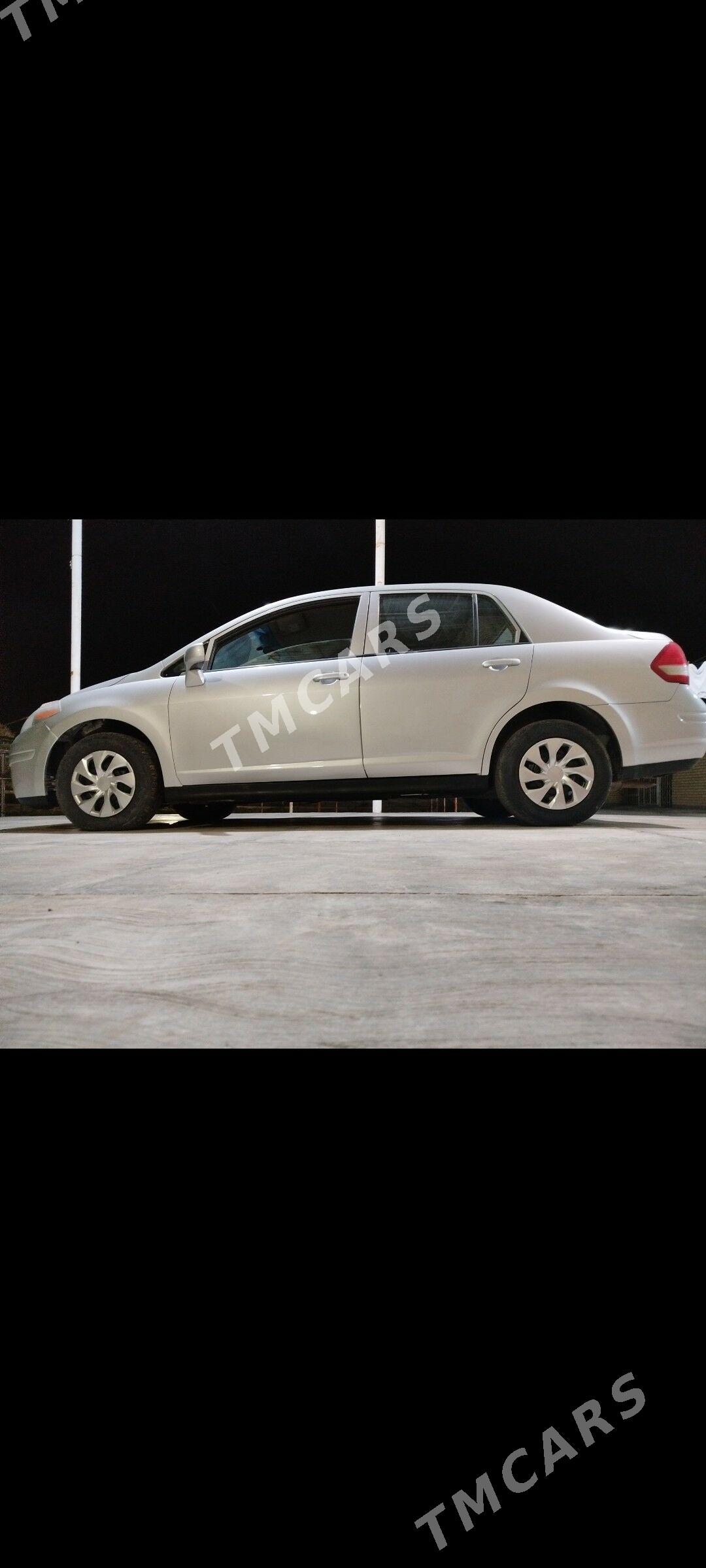 Nissan Versa 2010 - 90 000 TMT - Мары - img 7