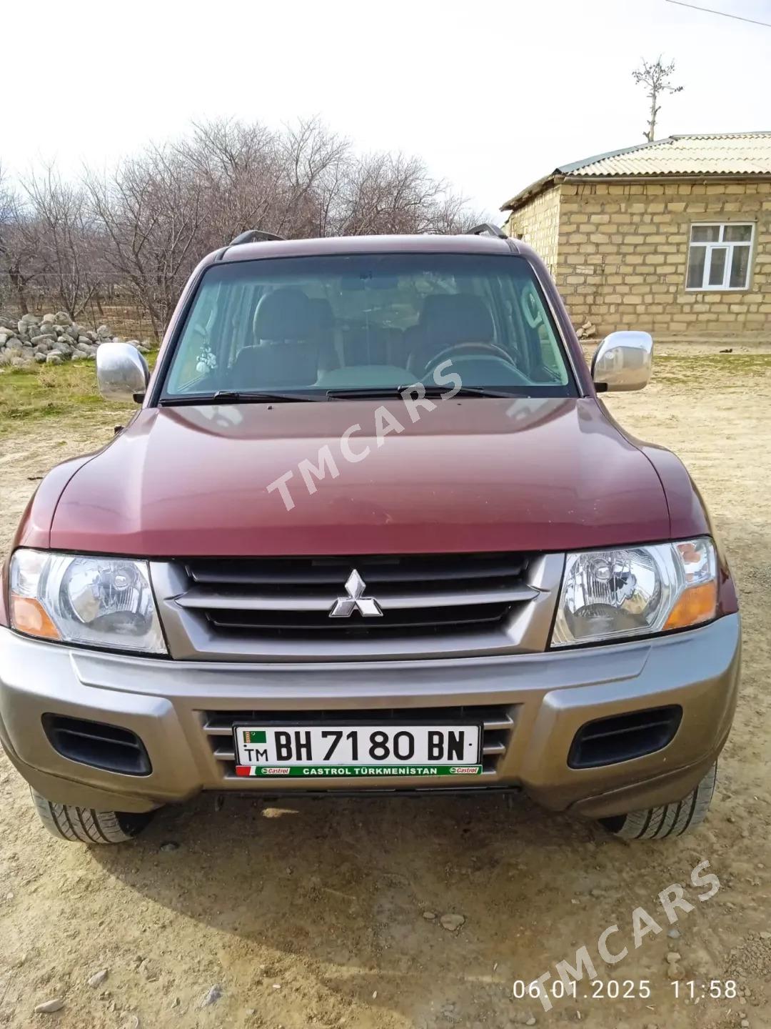 Mitsubishi Montero 2002 - 135 000 TMT - Балканабат - img 4