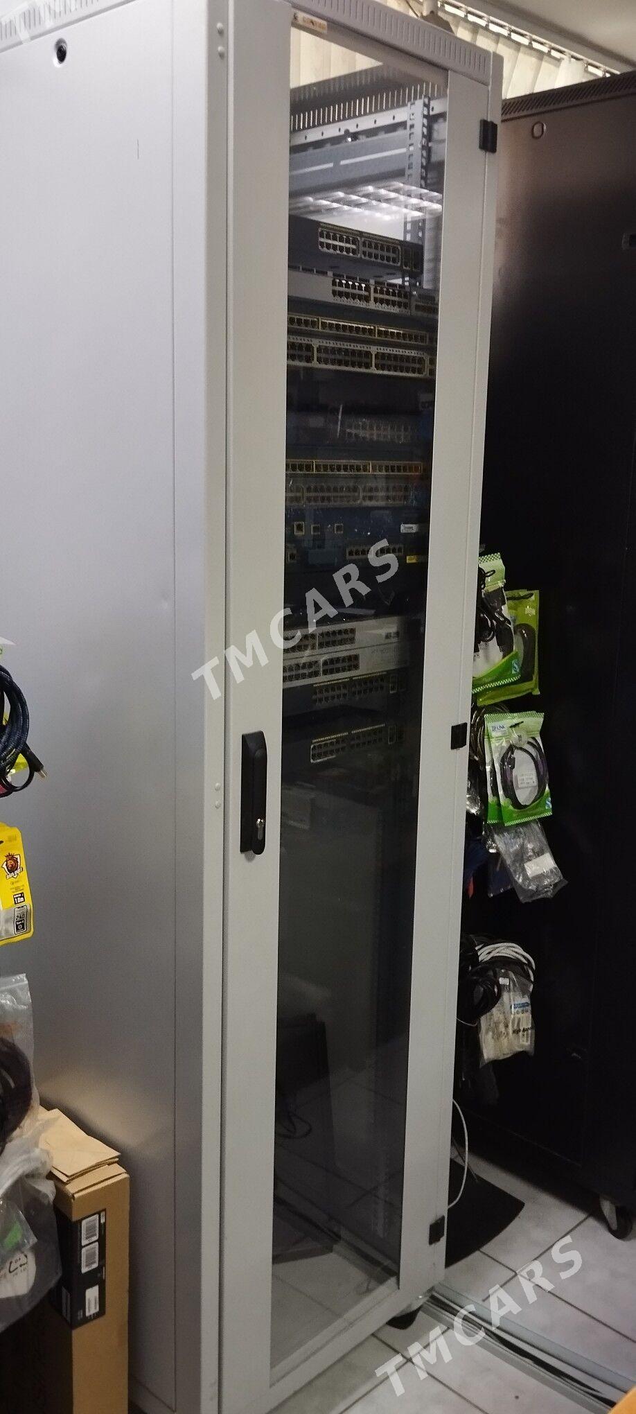 server шкаф 48U i APC UPC 5000 - Aşgabat - img 1