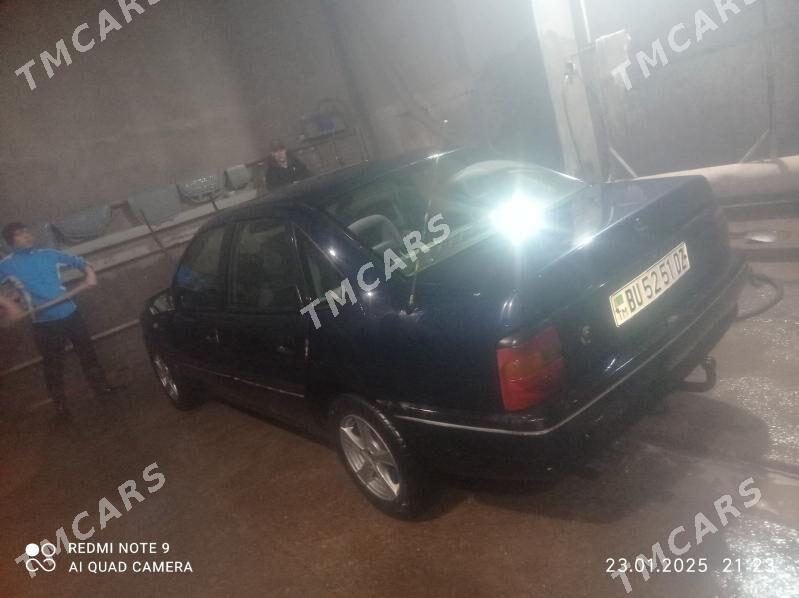 Opel Vectra 1992 - 39 000 TMT - Губадаг - img 4