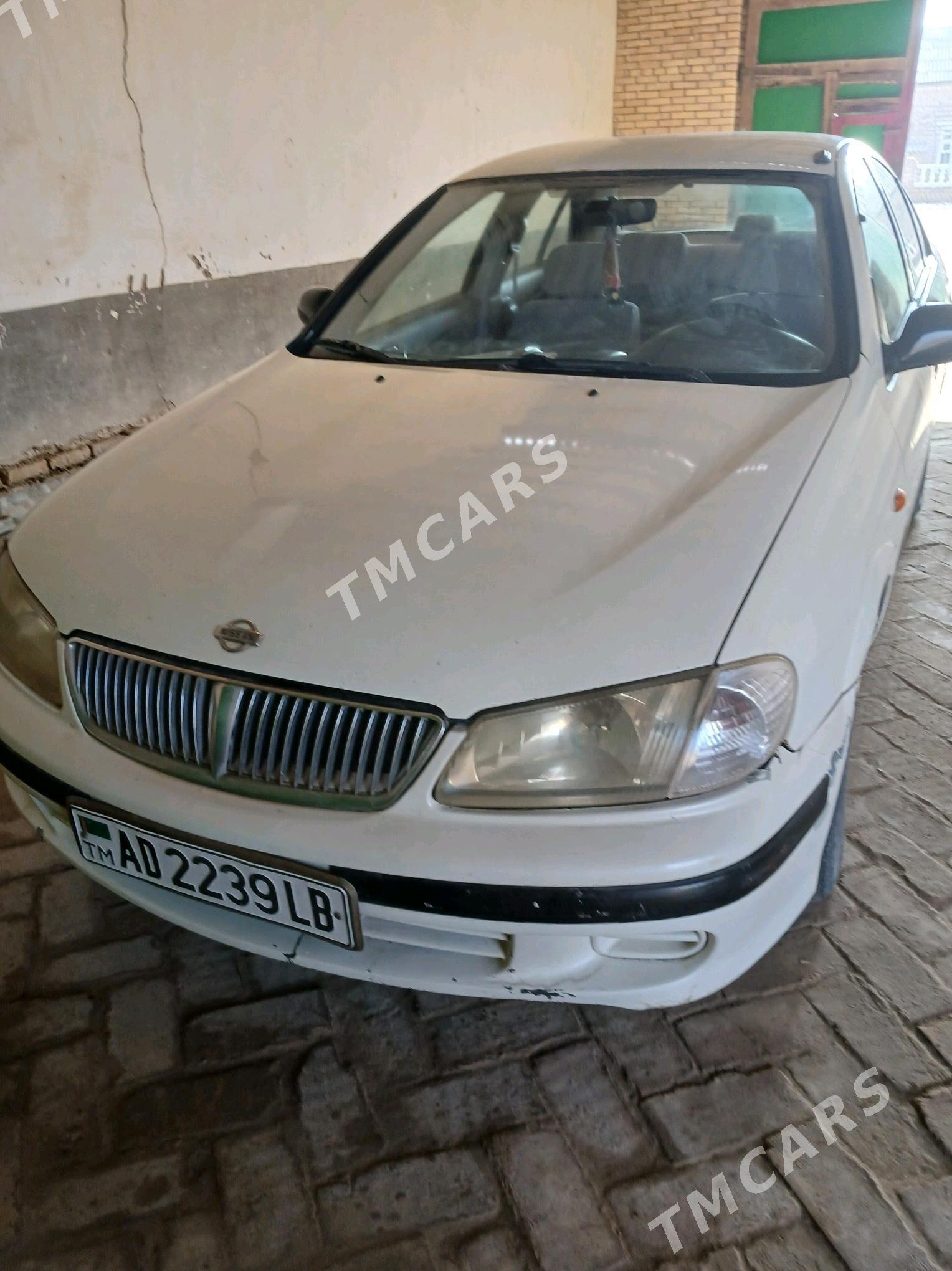 Nissan Sunny 2000 - 34 000 TMT - Halaç - img 3