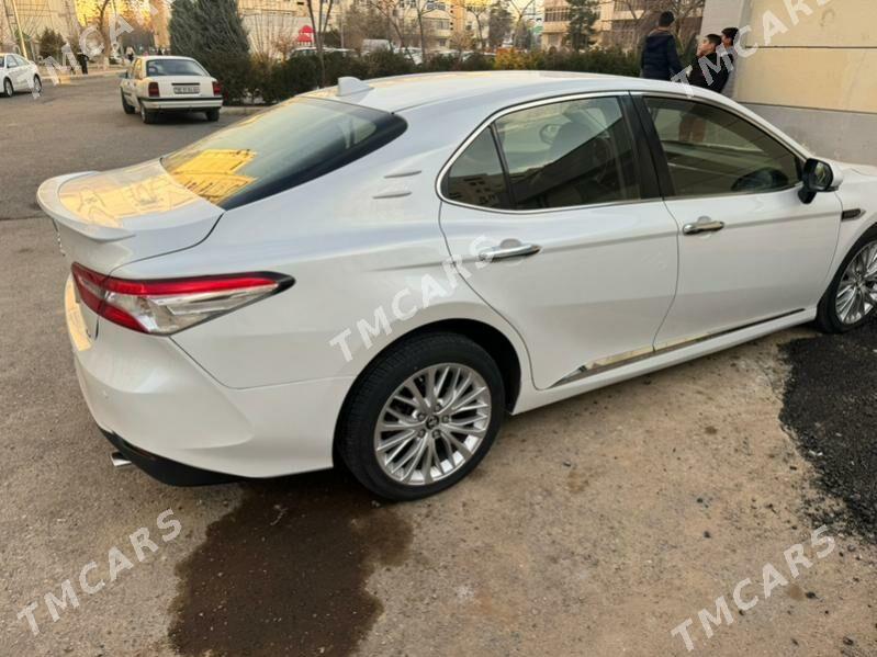 Toyota Camry 2019 - 290 000 TMT - Aşgabat - img 3