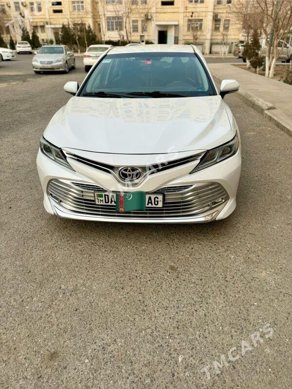 Toyota Camry 2019 - 290 000 TMT - Aşgabat - img 4