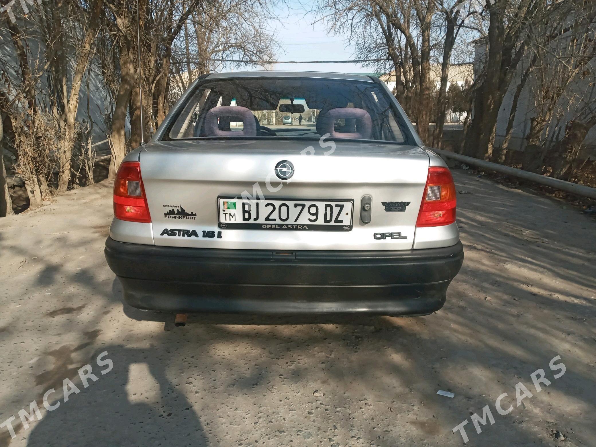 Opel Astra 1993 - 54 000 TMT - Daşoguz - img 4