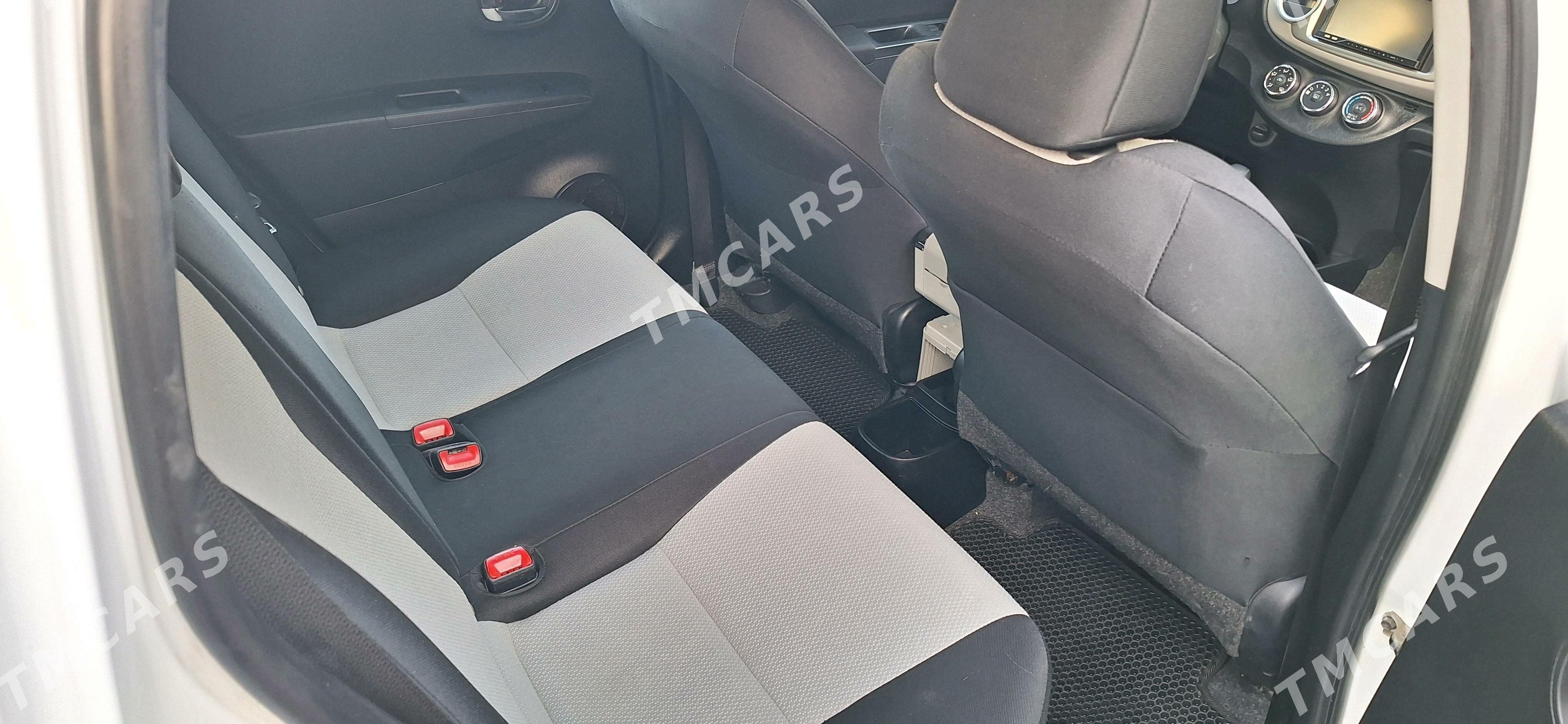 Toyota Yaris 2013 - 145 000 TMT - Ашхабад - img 5