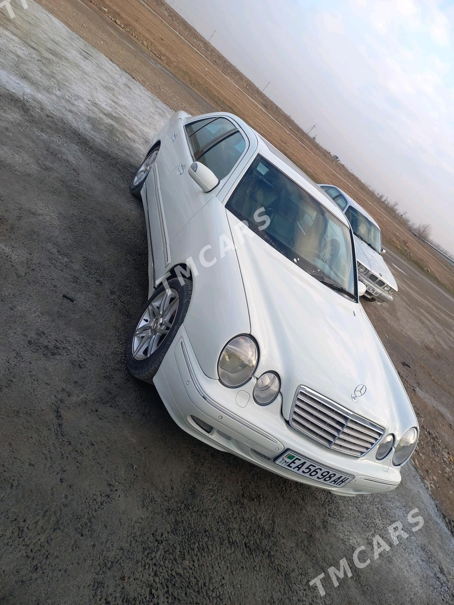 Mercedes-Benz E320 2001 - 125 000 TMT - Aşgabat - img 2