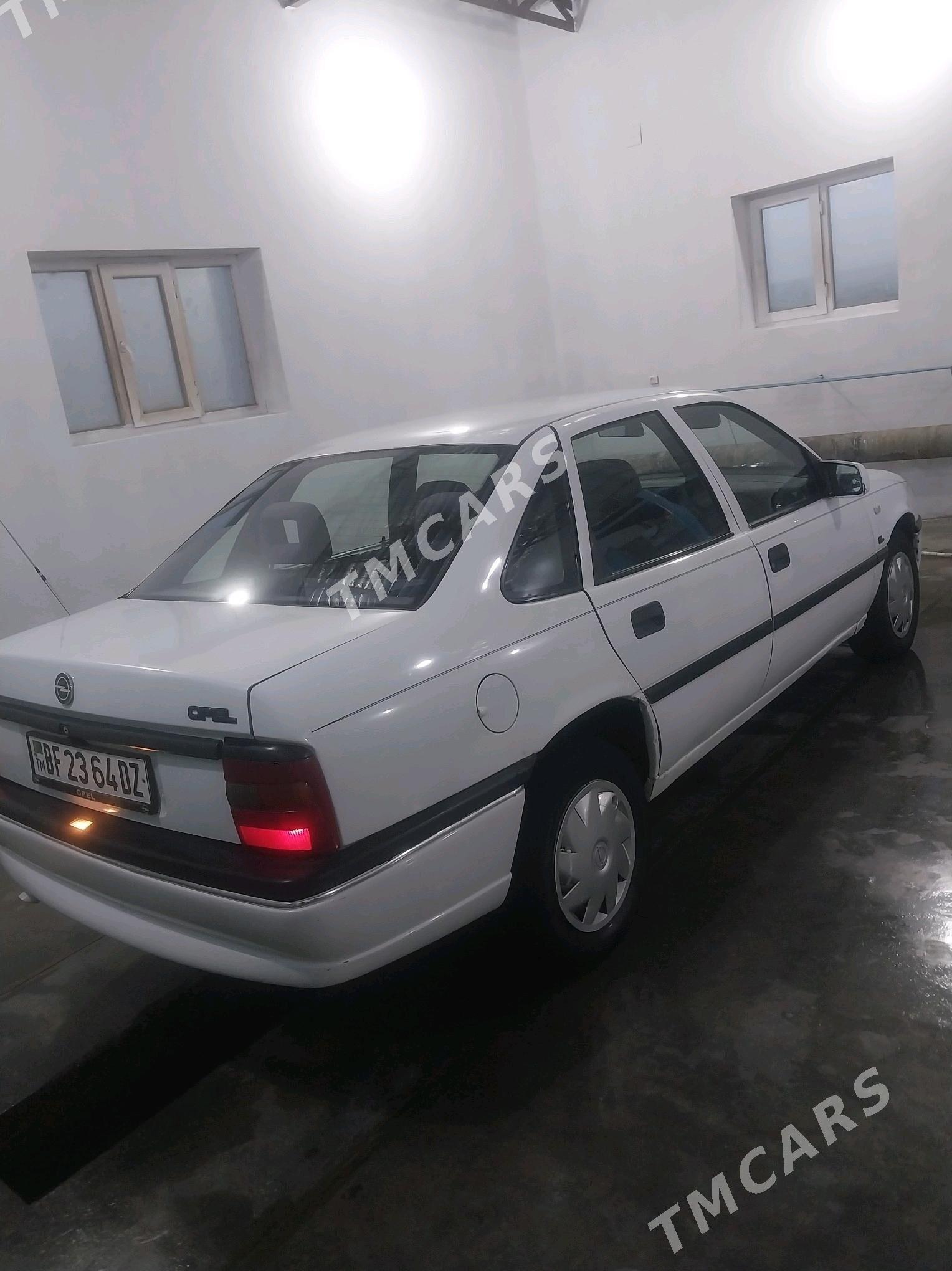 Opel Vectra 1994 - 33 000 TMT - Şabat etr. - img 4