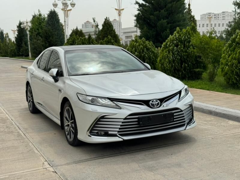 Toyota Camry 2023 - 685 000 TMT - Aşgabat - img 4